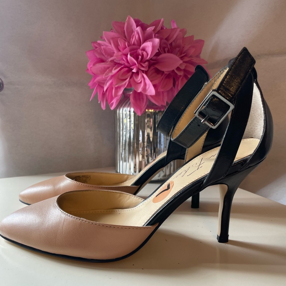 Elegant Black and Tan Heels